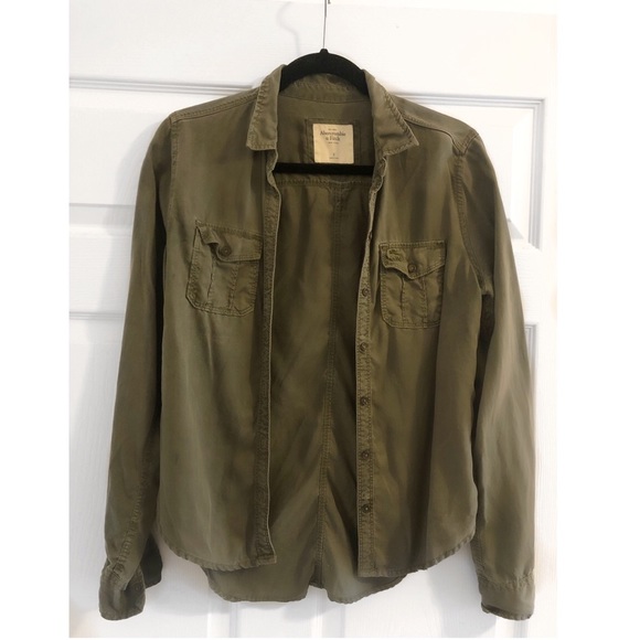 Army Green Lightweight Jacket - Picture 1 of 3